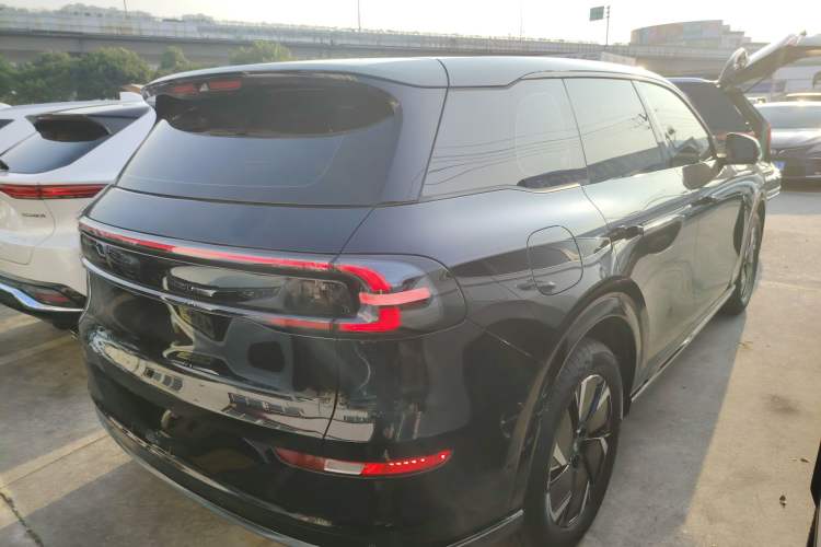 Used CHANGAN NEVO Q07 2025 145 Prestige Edition Exterior 5