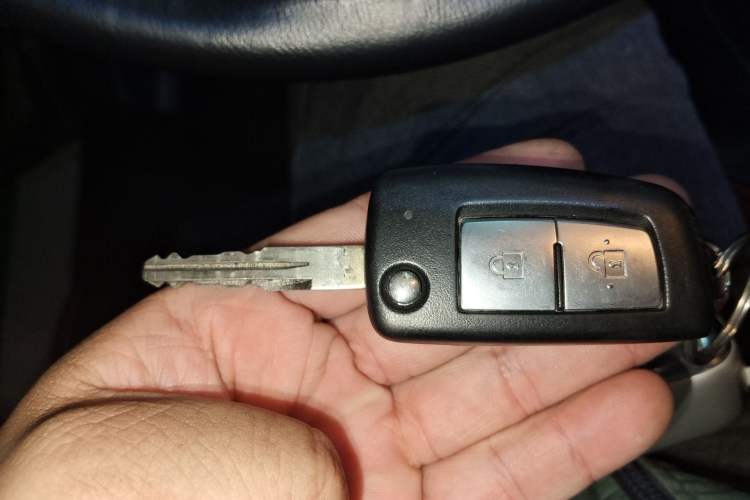 Used Nissan Qashqai 2017 2.0L CVT Smart Enjoyment Version China V Standard Vehicle Key