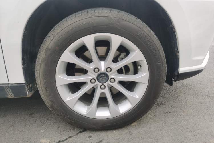 Used Haval H2 2016 Red-Label 1.5T Manual Two-Wheel Drive Luxury Model