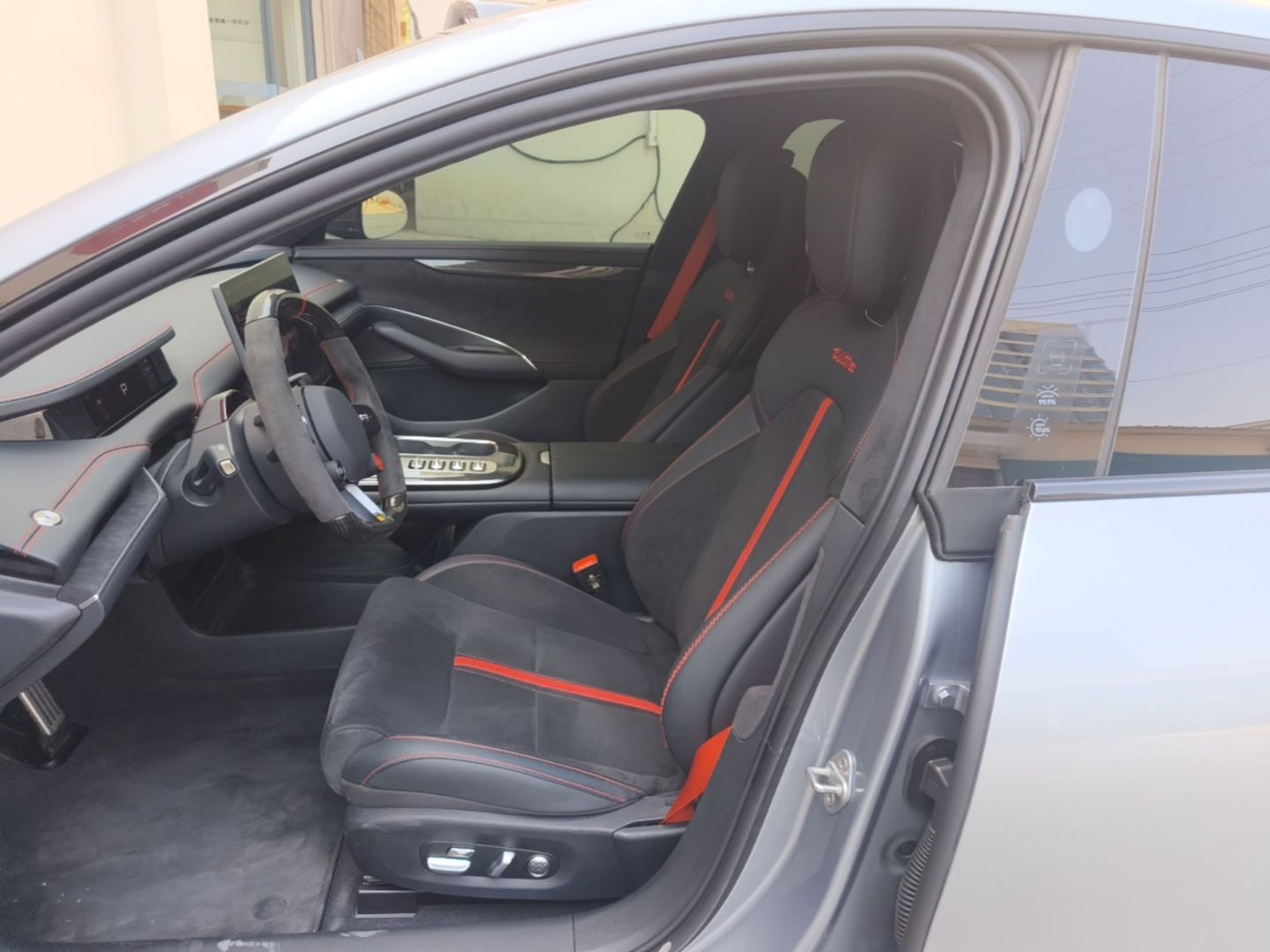 Avant de la voiture