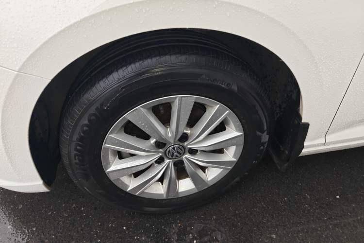Used Volkswagen Lavida 2019 Lavida Start 1.5L Automatic Trendy Version China VI Standard Left Front Wheel Hub