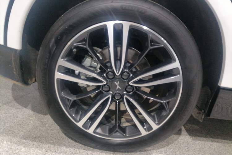 Used XPeng G6 2023 580 Long-Range Pro
