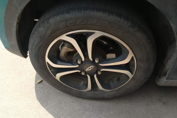 Used Chery QQ Little Ant 2021 200 000-Yuan Ant Fan Edition Talent Version NMC Battery 301 km Exterior 4