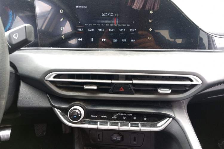 Used CHANGAN Eado 2021 PLUS 1.6L GDI Manual Elite Model