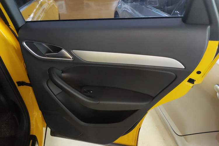 Used Audi Q3 2016 35 TFSI Fashion Model
