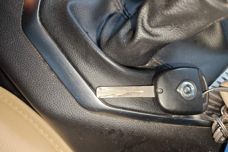 Used Great Wall King Kong Poer 2022 2.0T Manual Gasoline Two-Wheel-Drive Elite Version with Long Bed – GW4C20B