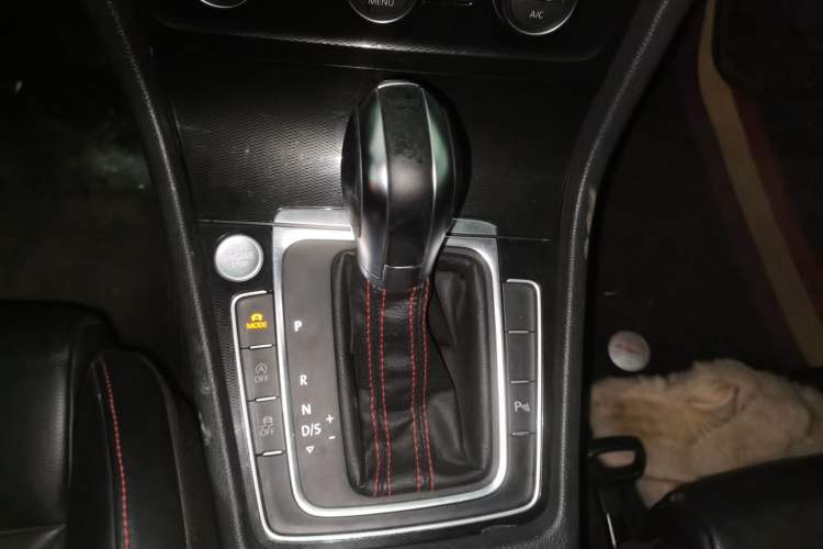 Used Volkswagen Golf GTI 2016 2.0 TSI GTI