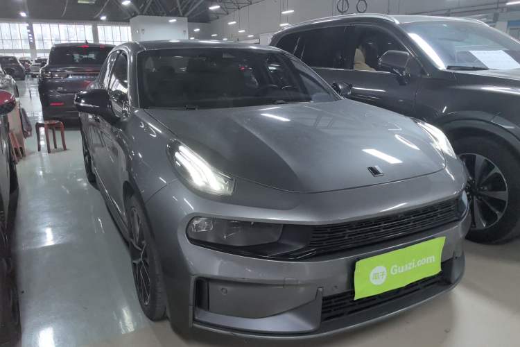 Used Lynk & Co 03 2021 1.5TD DCT Jing Champion Edition Front Right 45 Deg