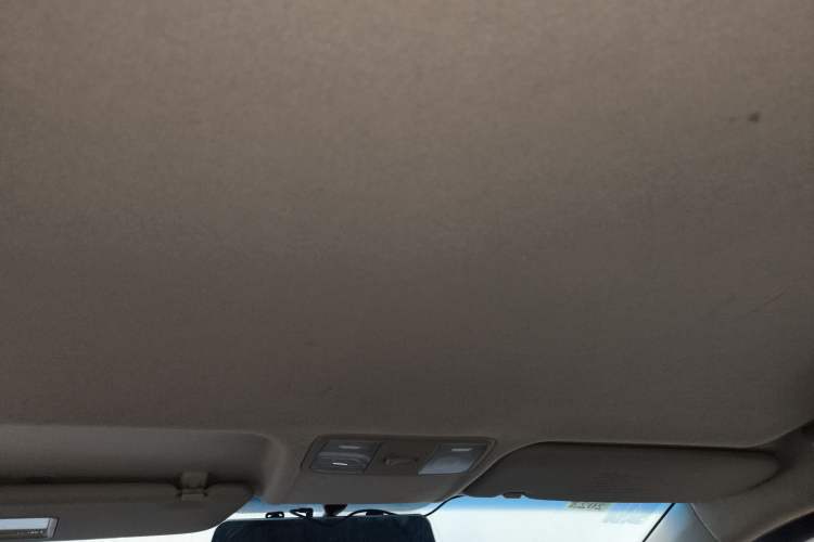 Used Kia K2 2015 Sedan 1.4L MT GLS
