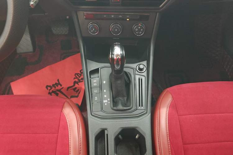 Used Volkswagen Lavida 2019 Lavida Start 1.5L Automatic Trendy Version China VI Standard