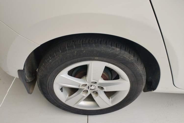 Used Skoda Fabia 2016 1.4L Automatic Car Enjoy Edition