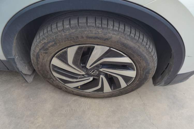 Used Volkswagen Tiguan L 2022 330TSI Automatic Two-Wheel Drive Smart Edition Exterior 1