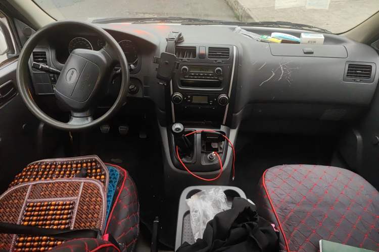 Used Jinbei Express 2018 2.0L Standard Version V19
