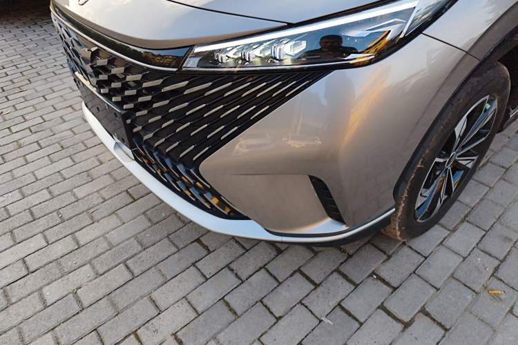 Used Roewe RX5 2023 1.5T Elite Edition
