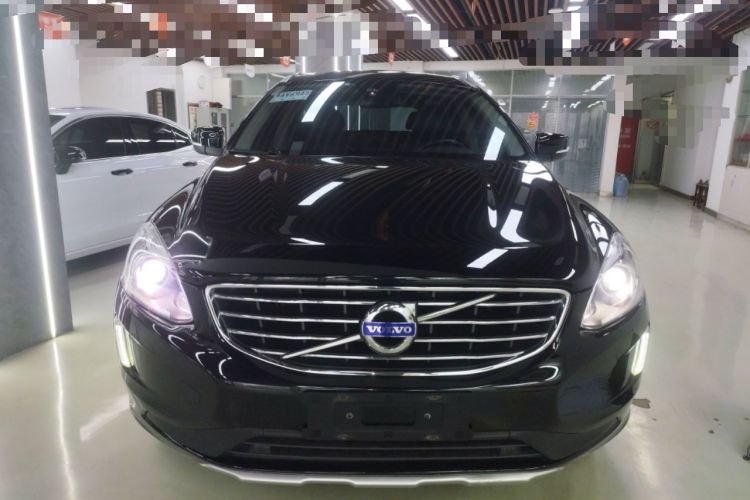 Used Volvo XC60 2016 T5 Smart Upgrade Model
