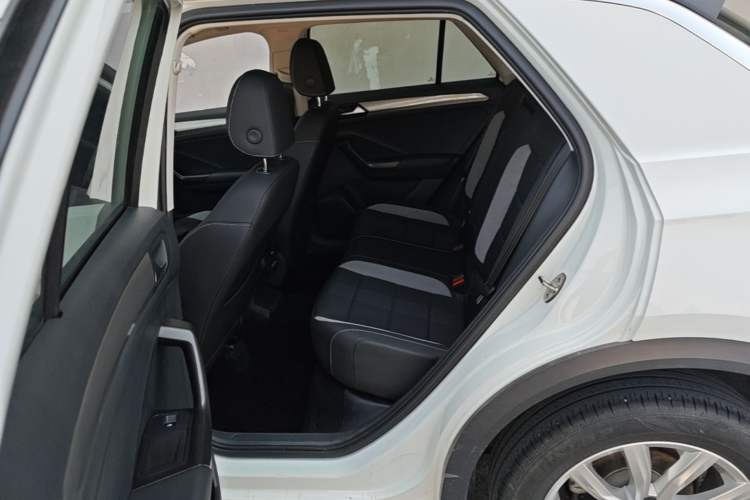 Used Volkswagen T-ROC 2022 280TSI DSG Two-Wheel Drive Elite PLUS