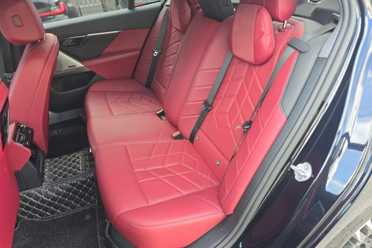 Used BMW 5 Series 2024 530Li Leading Model M Sport Package
