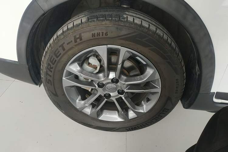 Used Geely Auto Vision X3 2020 1.5L CVT Luxury Model
