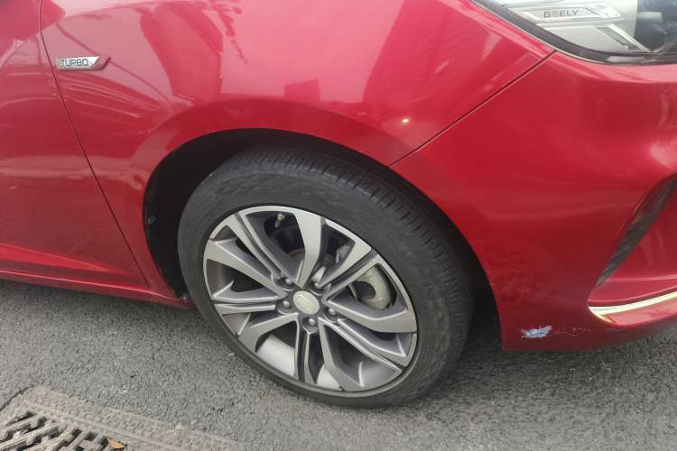 Used Geely Auto Emgrand GL 2018 1.4T DCT Prestige Smart Connectivity Version Right Front Wheel Hub