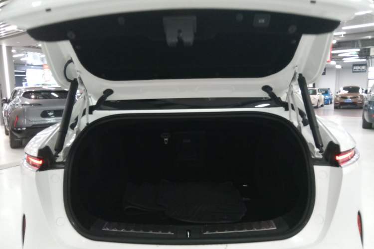 Used Avatr 11 2023 Harmony 116° Rear-Wheel Drive Version