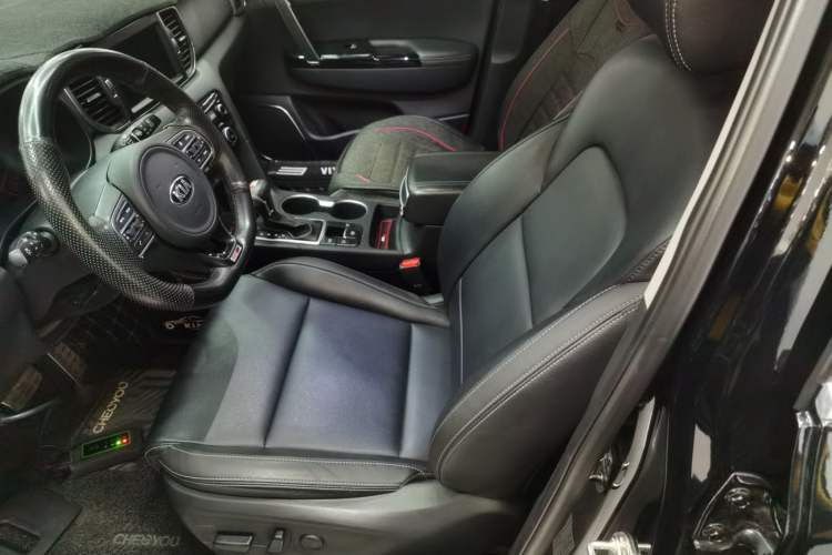 Used Kia KX5 2017 1.6T Automatic Two-Wheel Drive 15th Anniversary Special Edition DLX