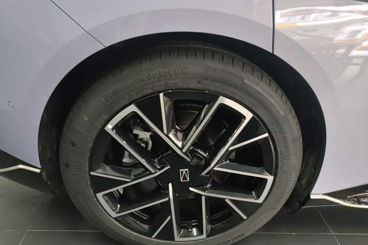 Used Avatr 06 2025 Pro Range-Extended Edition