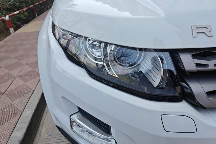 Used Land Rover Range Rover Evoque 2014 2.0T 5-Door Luxury Edition