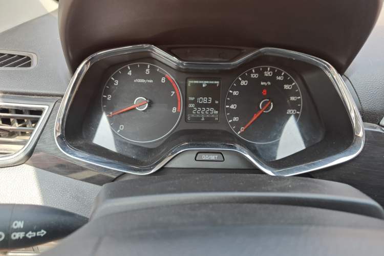 Used Baojun 310 2016 1.2L Manual Luxury Model
