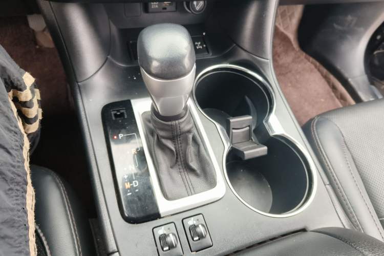 Used Toyota Highlander 2021 2.0T Four-Wheel Drive Prestige Version 7 Seats
