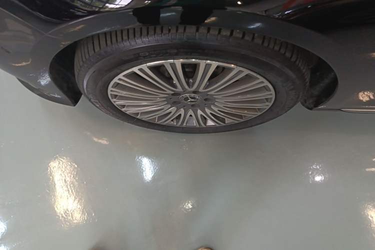 Used Mercedes-Benz E-Class 2021 E 300 L Stylish Model
