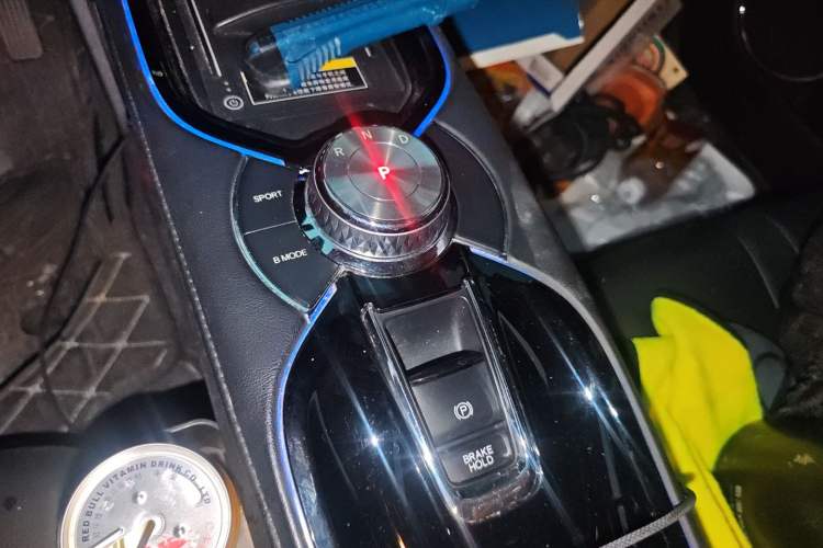 Used Everus VE-1 2022 TA Leading Edition
