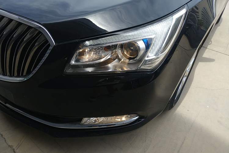 Used Buick LaCrosse 2013 2.4L SIDI Leading Comfort Version