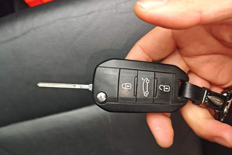 Used Peugeot 508 2015 2.0L Automatic ZhiZhen Edition