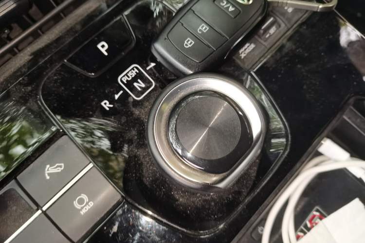 Used Toyota FAW bZ4X 2022 Four-Wheel-Drive High-Performance PRO Edition Gear Lever