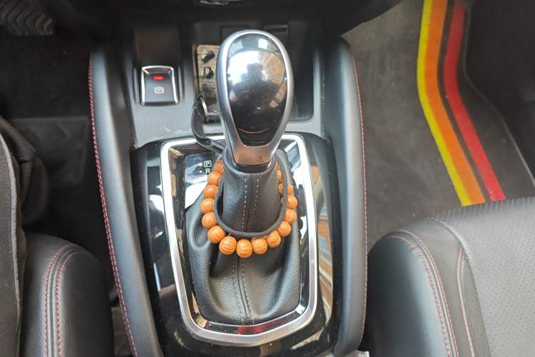 Used Nissan Qashqai 2022 2.0L CVT XV Premier Luxury Edition Gear Lever