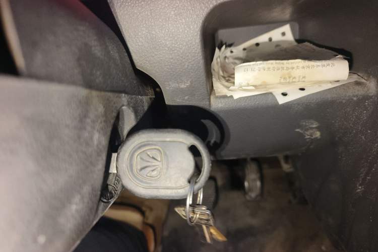 Used BAIC Weiwang 306 2011 1.3L base model 7 seats Vehicle Key