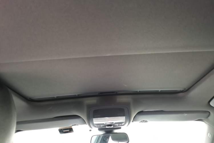 Used Audi A4L 2013 40 TFSI quattro Sport version Headliner