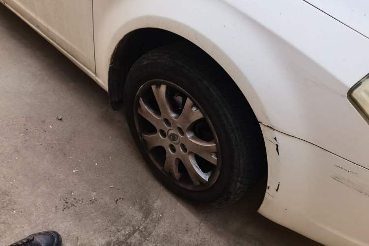 Used Bestune B70 2010 2.0L manual Elite version
