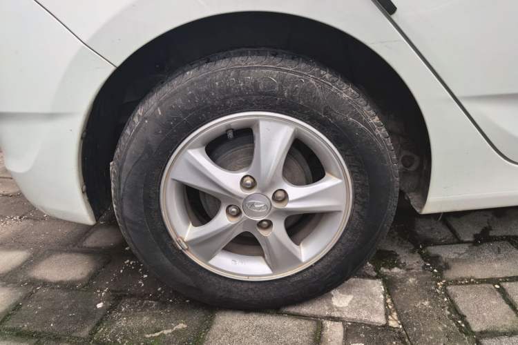 Used Hyundai Verna Ray 2014 1.4L Manual GLX