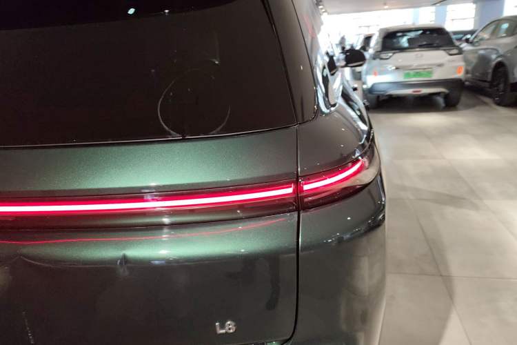 Used Li Auto L8 2023 Pro Model