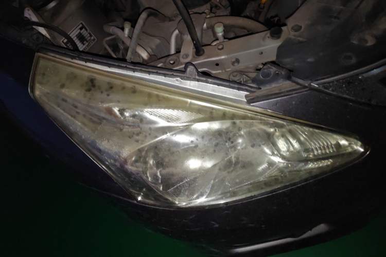 Used Nissan Tiida 2011 1.6L CVT Smart Version