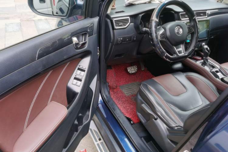 Used Dongfeng Fengon 580 2017 1.5T CVT Luxury Model Driver Seat