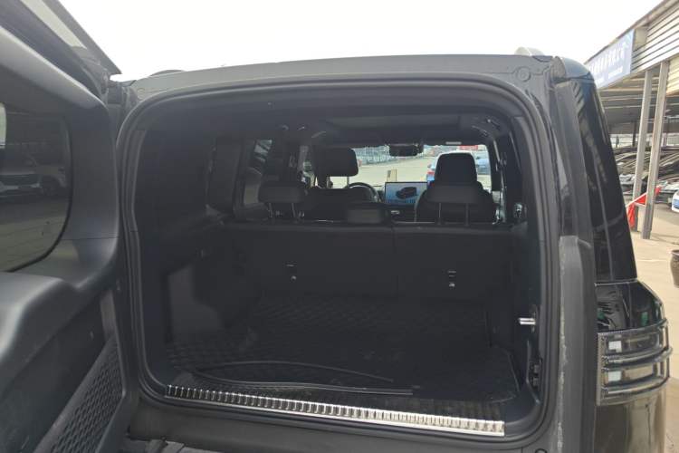 Used Formula Leopard Tai 7 2025 Model 200 km Two-Wheel Drive Max Edition Trunk