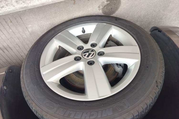 Used Volkswagen Touran 2015 1.4T Manual Comfort Edition 5-Seater
