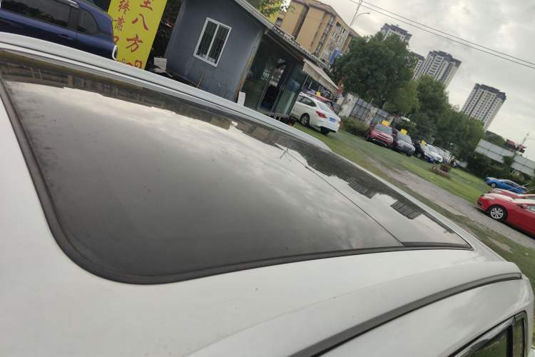 Used Zotye Domy X7 2017 1.8T Manual Luxury Model
