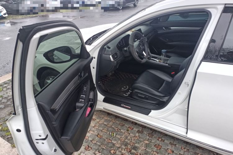 Used Honda Accord 2018 260TURBO Elite Edition China VI Driver Seat