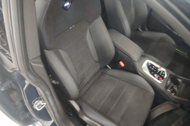 Used BMW M235L 2025 M235L Right Front Seat