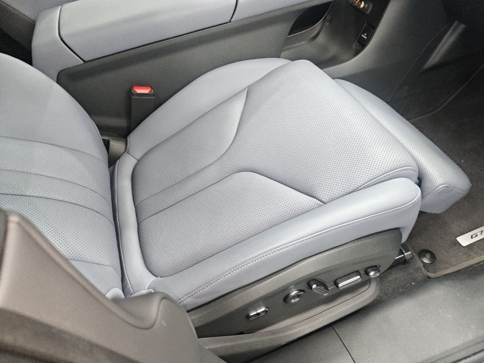XPeng G7 2026 Model, Range-Extended 1704 Max Tech Edition — снимка 19