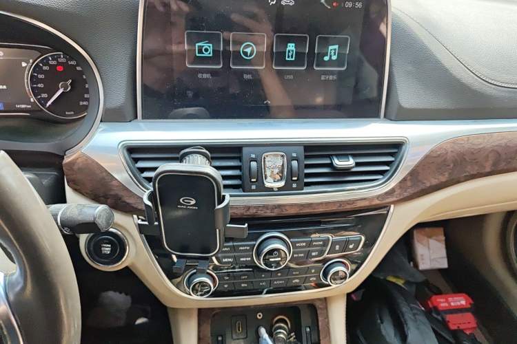 Used GAC Trumpchi GA8 2017 320T Luxury Edition
