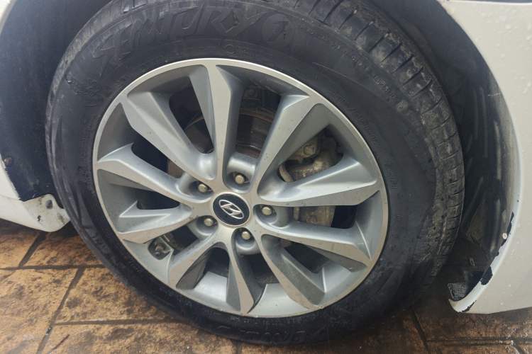 Used Hyundai Sonata 2013 2.0L Automatic Luxury Edition
